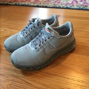 Nike women shoes